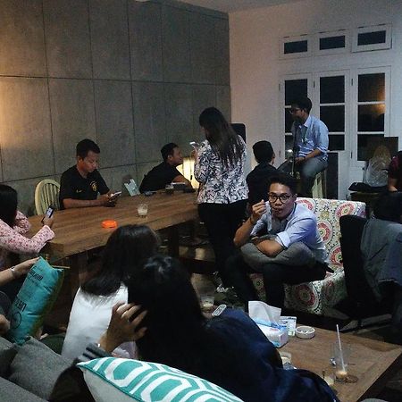 Roemah Kesambi Hotel Cirebon Buitenkant foto